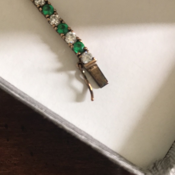 Tennis Braclet - Picture 4 of 10